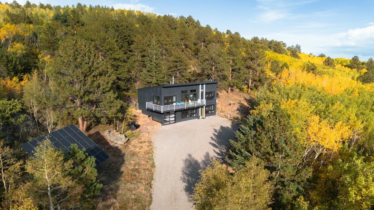 Alps Gold: Mtn Wellness Retreat w/ Sauna & Plunge in Central City, CO